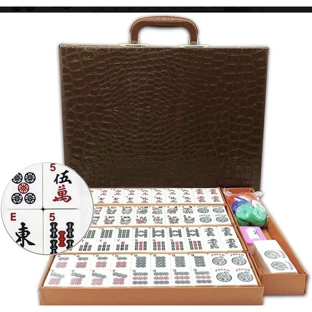 Lightweight Travel-Sized American Mahjong Set with 166 Tiles and Accessories